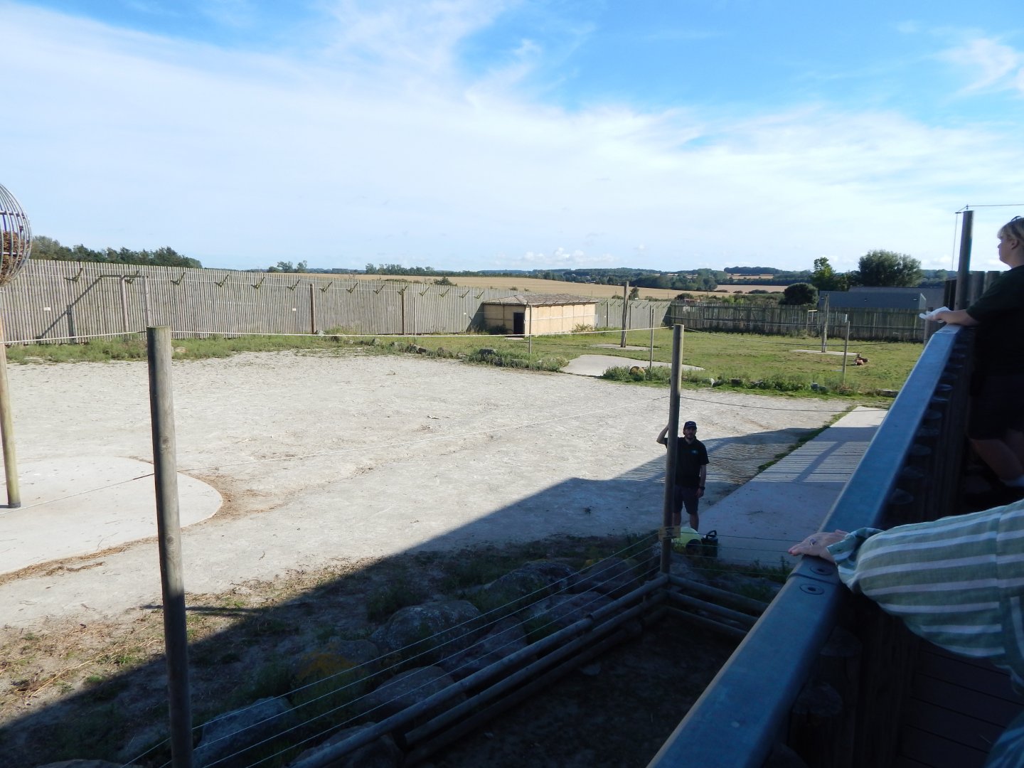 African Savannah exhibit 030964