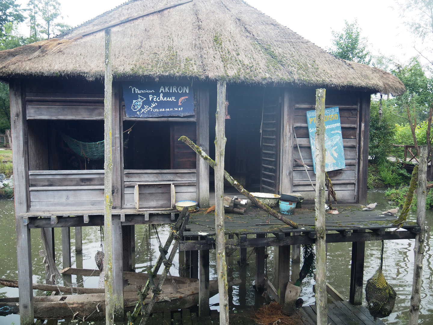 African stilt village theming hut, 2022-09-14