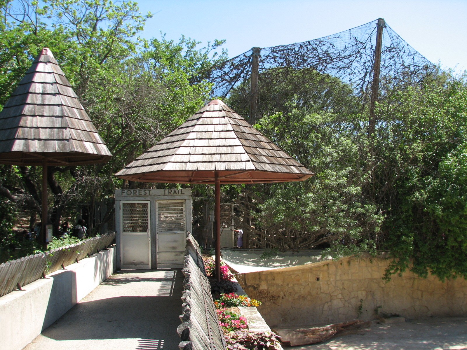 Africas Rift Valley - Forest Trail Aviary Entrance