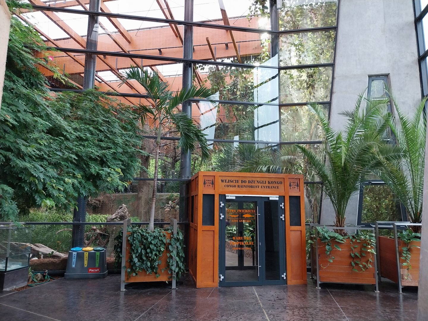 Afrykarium - Congo Rainforest exhibit - Entrance