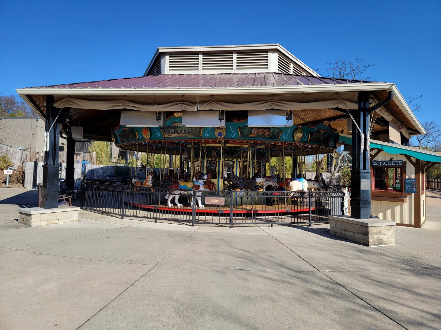 Akron Zoo - Carousel
