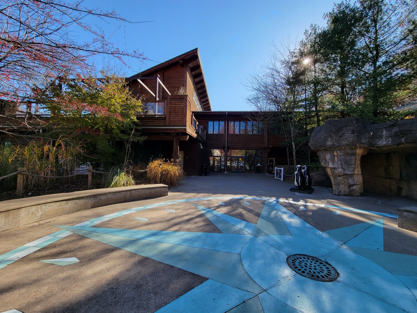 Akron Zoo - Exit from entrance building (zoo exit is through gift shop)