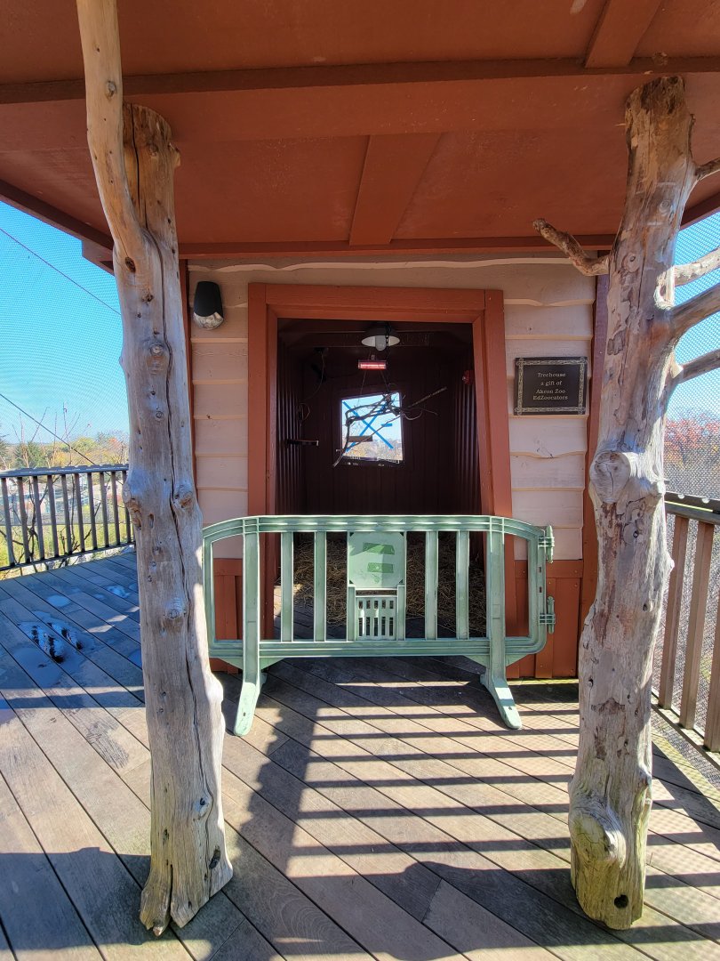 Akron Zoo - Native aviary
