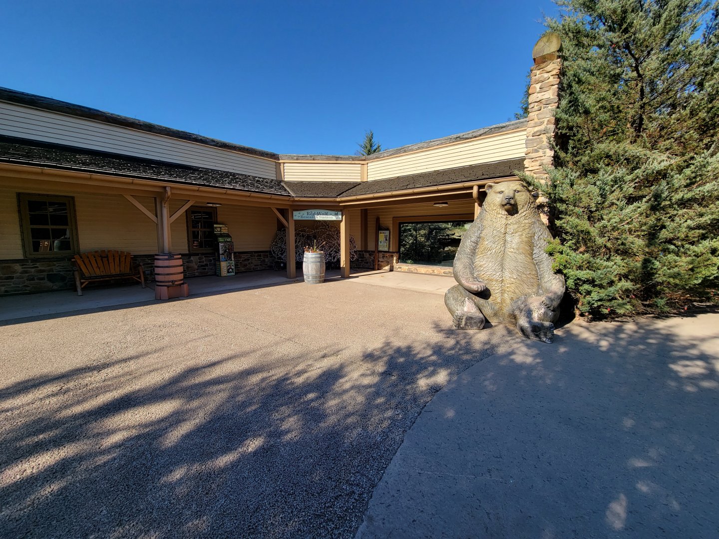 Akron Zoo - Red Wolf viewing