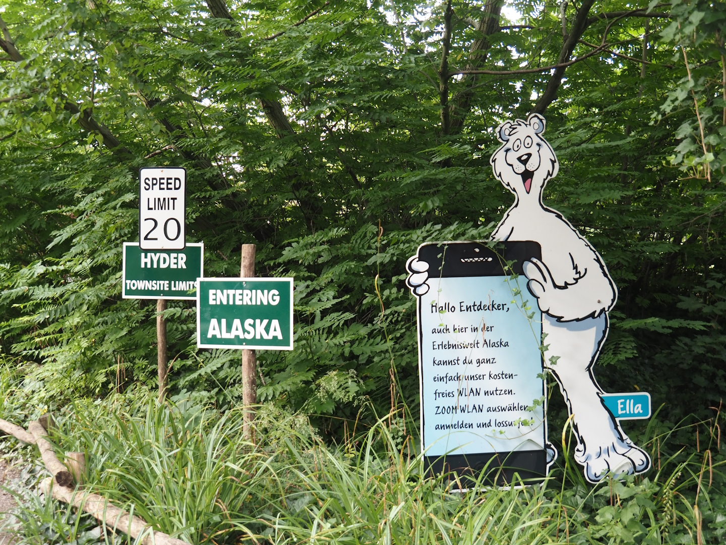 Alaska signs, 2024-08-05