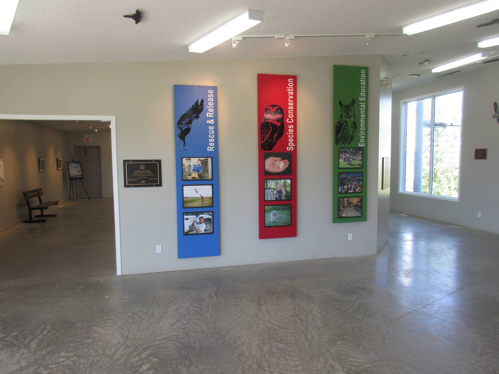 Alberta Birds of Prey Centre - Alberta Centennial Natural History Centre