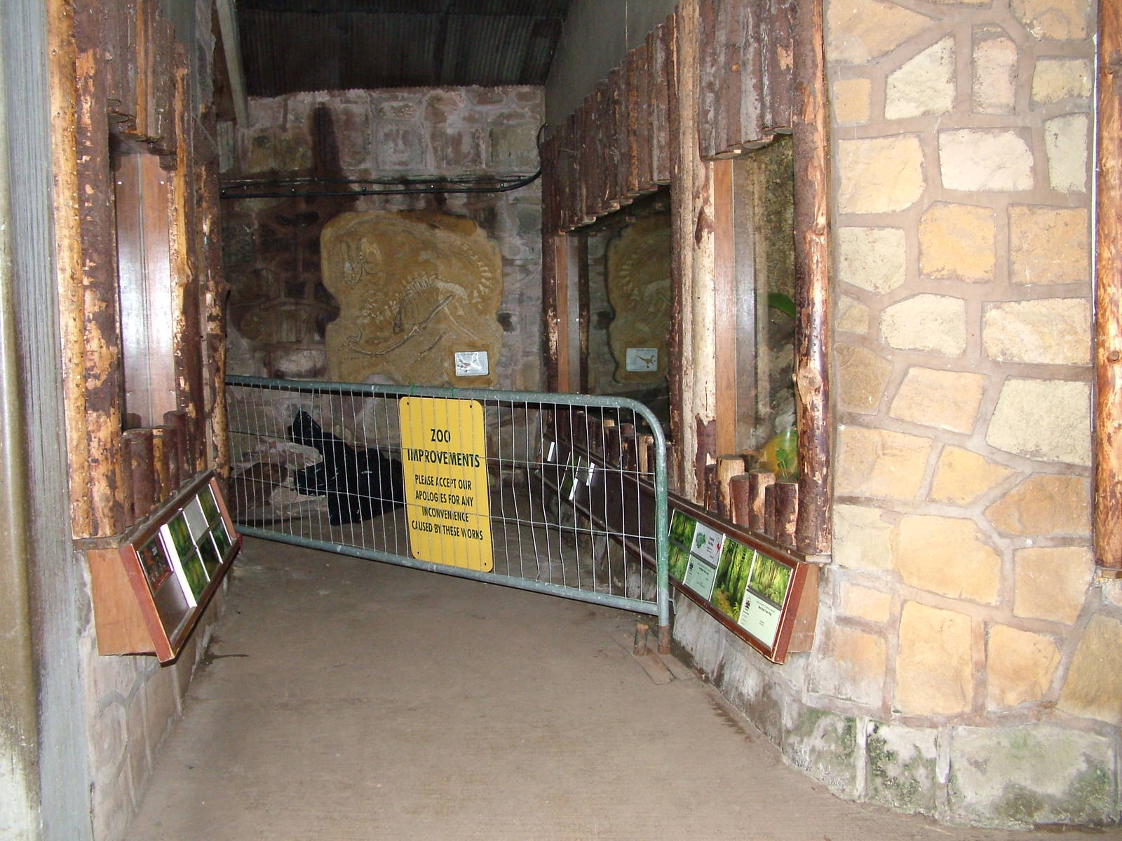 Alterations to the Tropical Realm at Chester 06/12/09