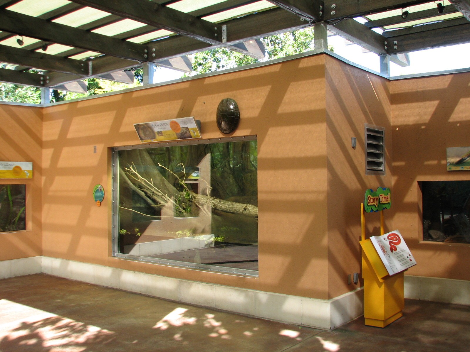 Amazon and Beyond - Amazon - Orinoco Crocodile Shelter Exhibits