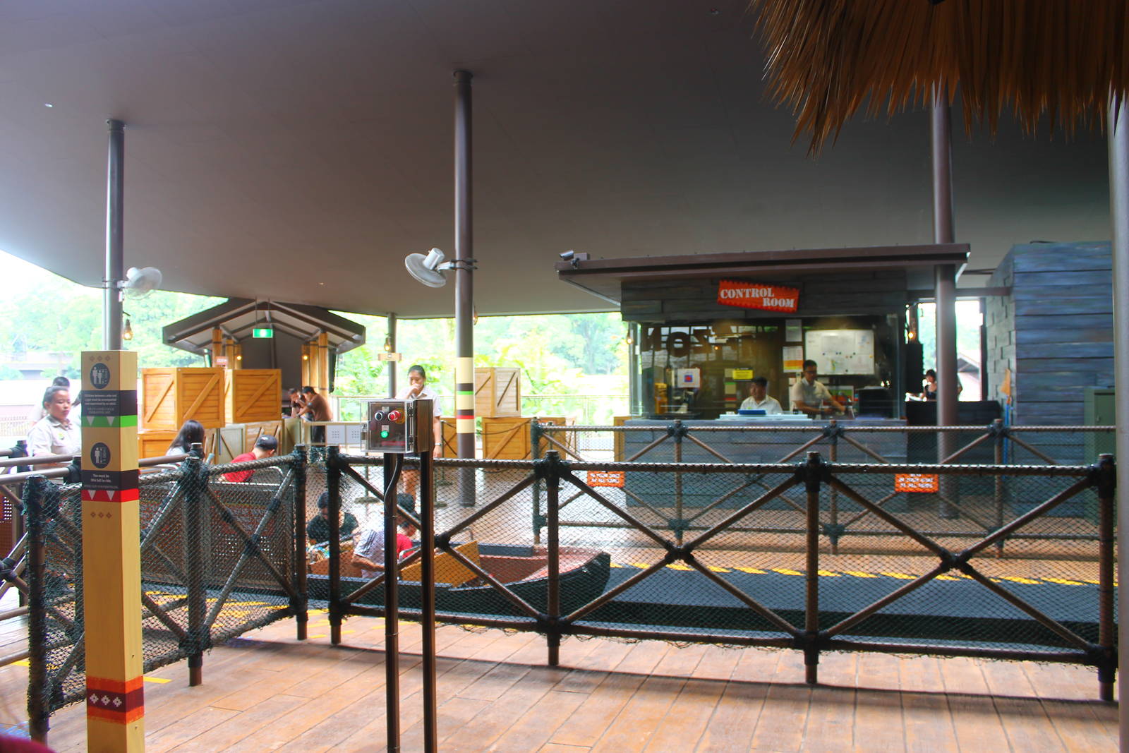 Amazon River Quest - Boat Ride Station