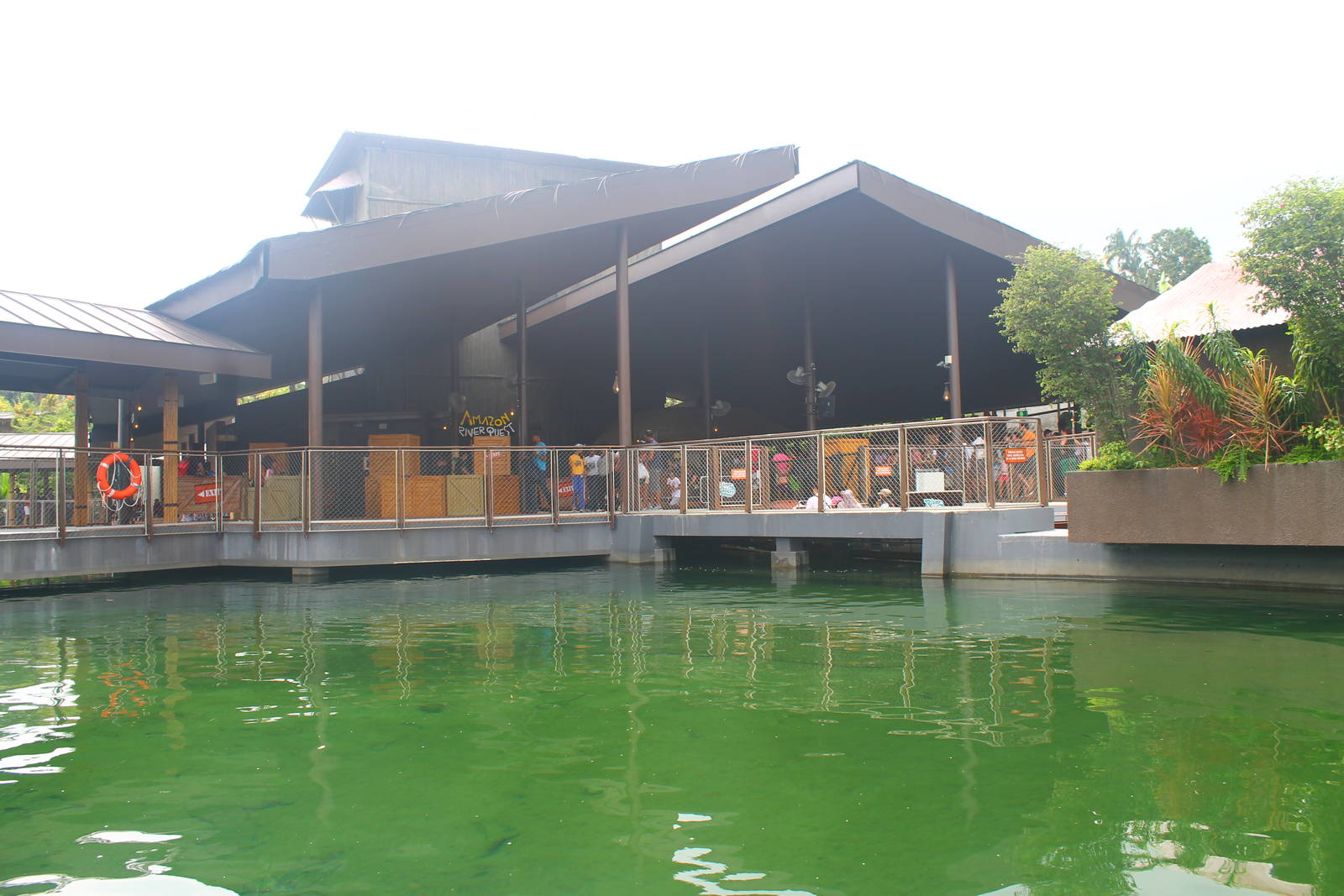 Amazon River Quest - Boat Ride Station