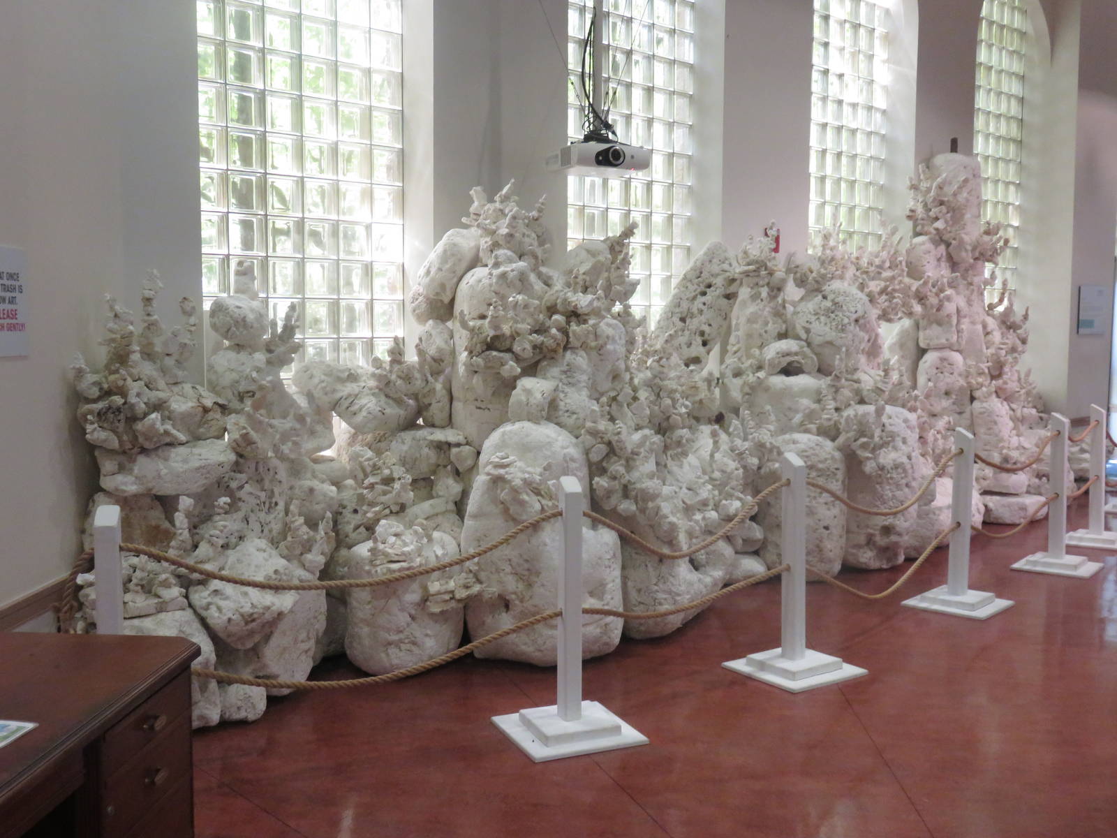 Amazonia science gallery - Washed Ashore: Art to Save the Sea - Bleached co