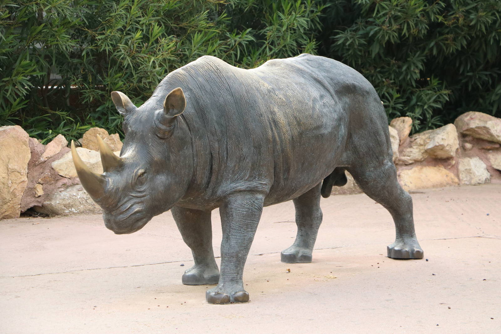 Anatomically incorrect?, February 2016