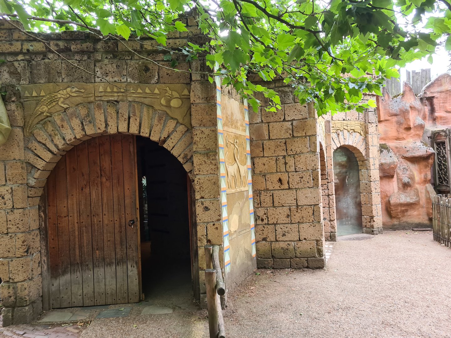 Ancient city - Crocodile temple