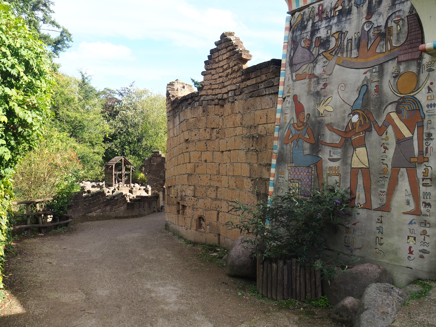 Ancient City - Walkway near Hamadryas baboon exhibit and Ancient Egyptian murals, 2023-09-24