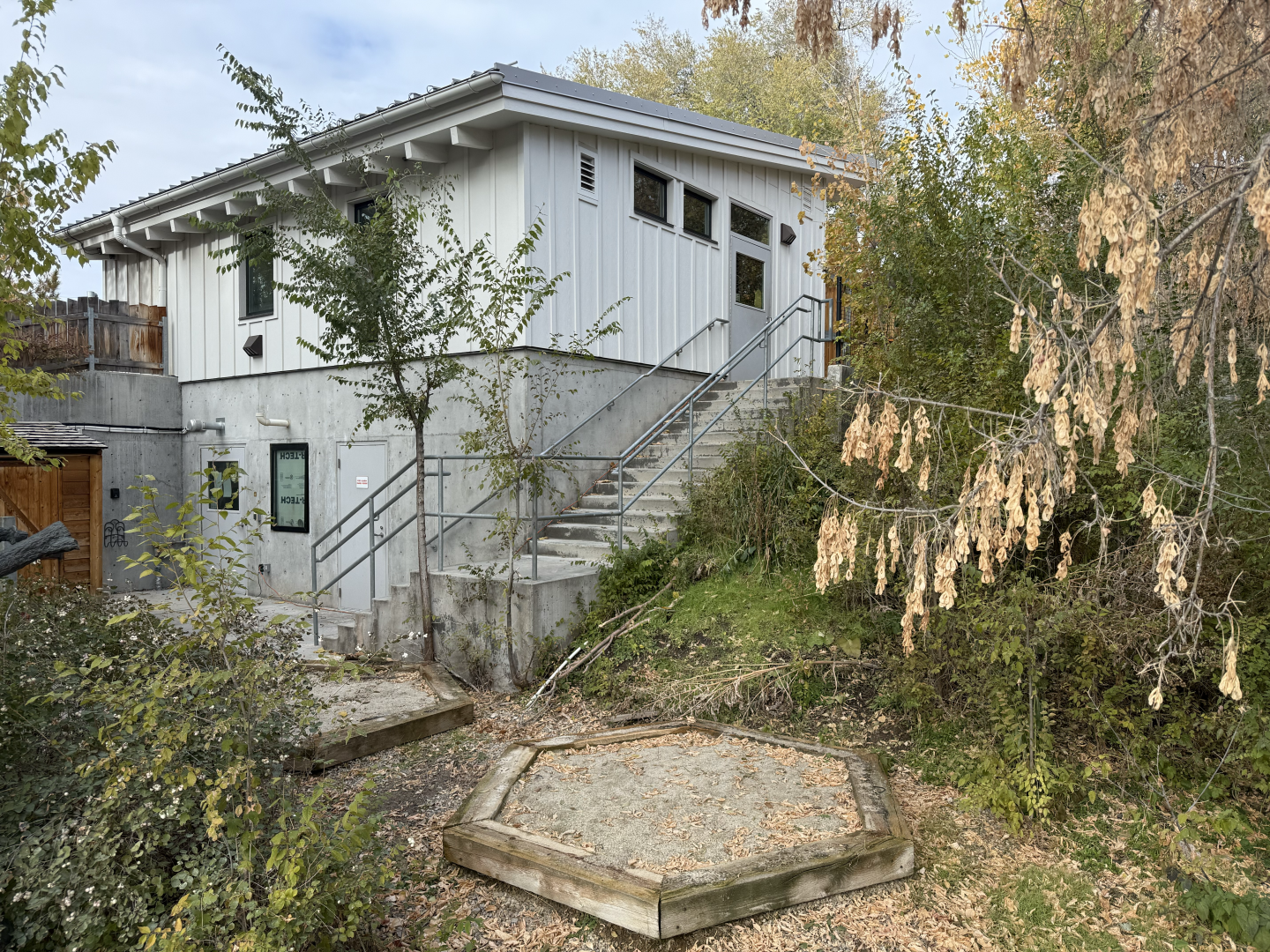 Animal Ambassador Building - Creekside