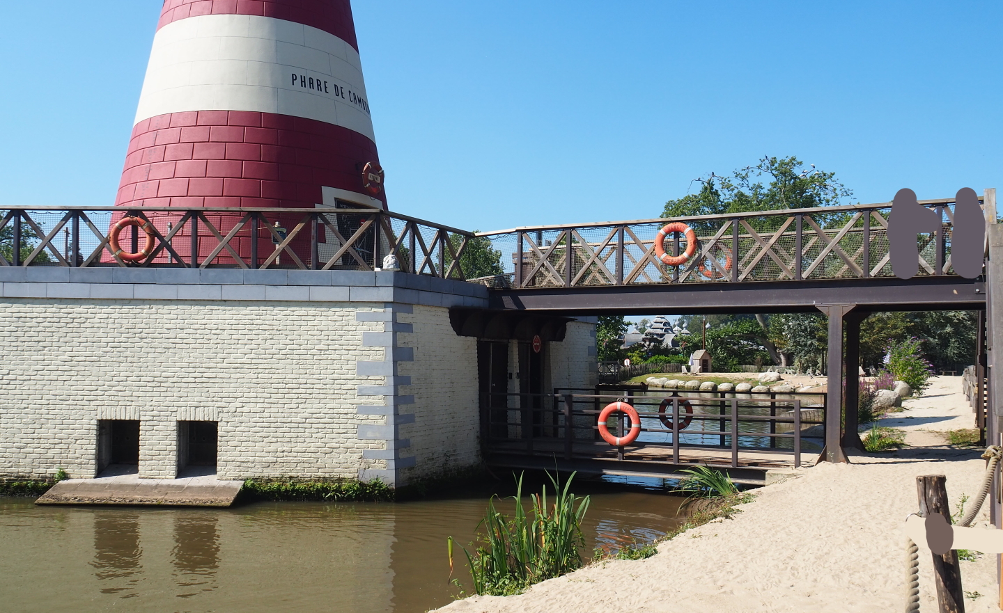 Animal and keeper access to the Harbor seal holding areas underneath the lighthouse, 2021-09-03