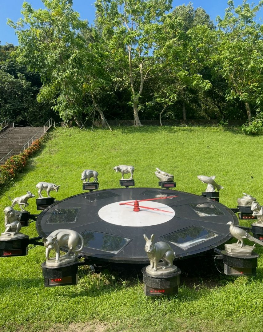 Animal Chinese Zodiac Clock at Taipei Zoo