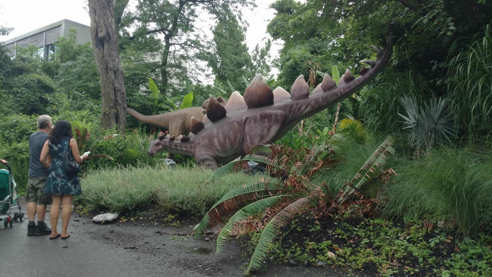 Animatronic Dinosaur, Bronx Zoo, July 2019