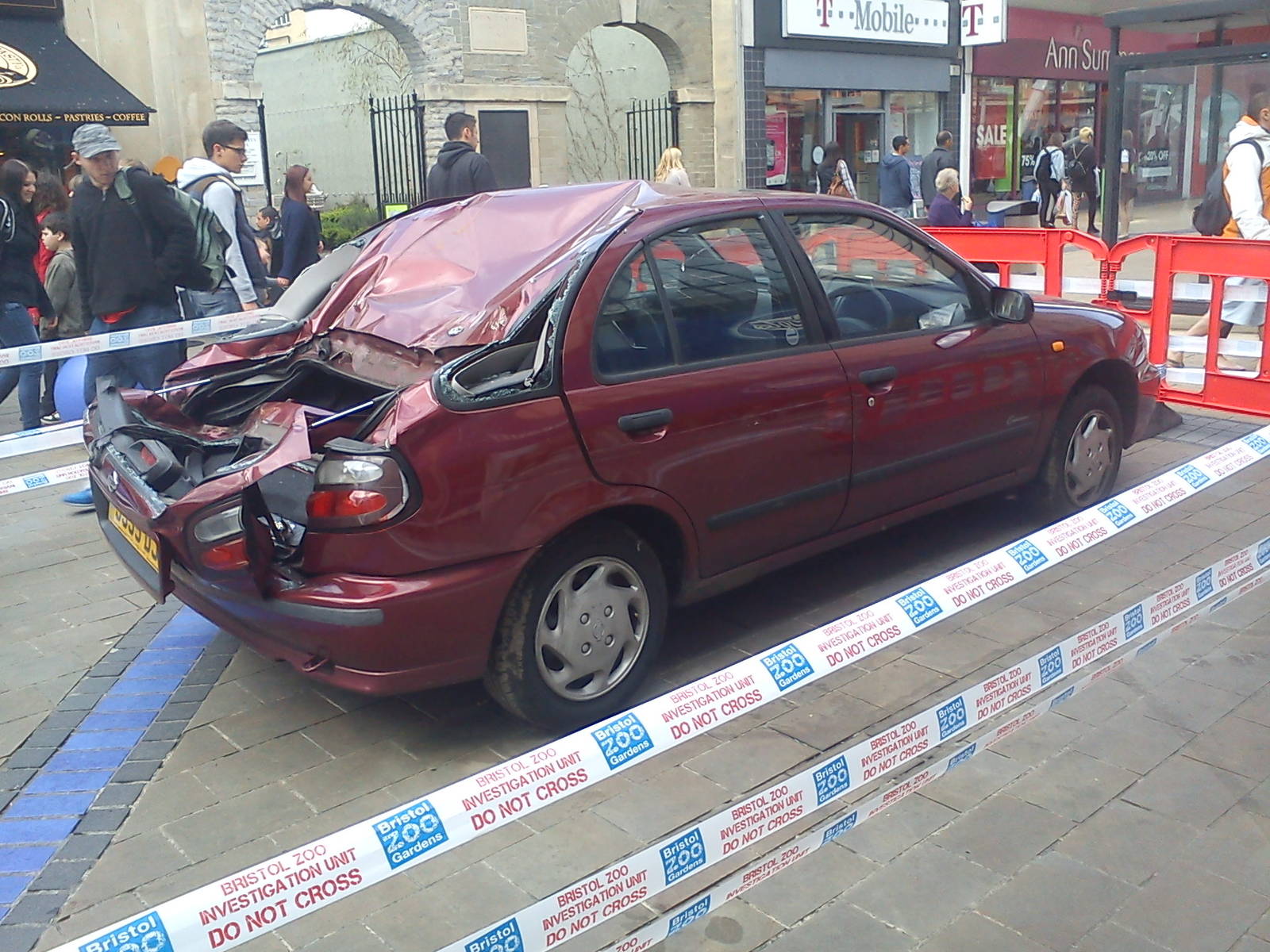 Animatronic dinosuars publicity