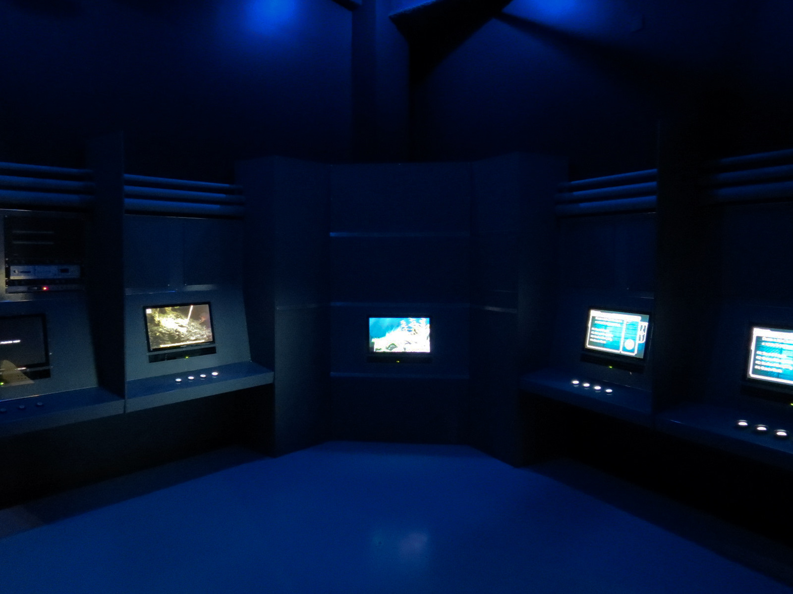 Antarctica Adventure - Entrance Climate Display