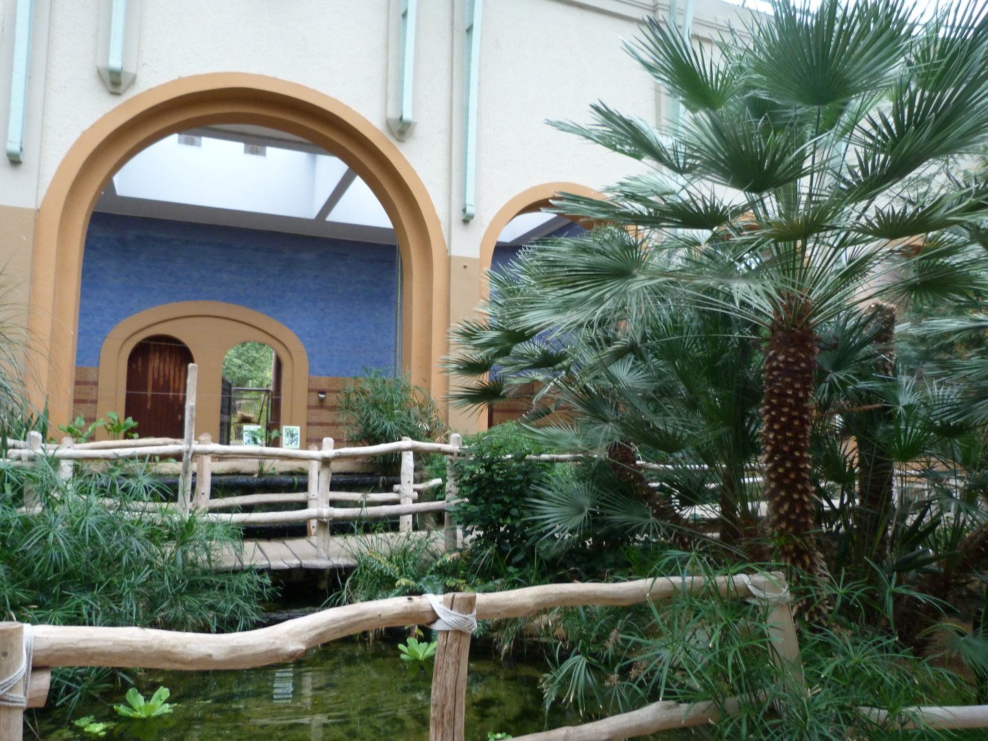 "Antilopen Haus" view -Zoologischer Garten Berlin (2024)