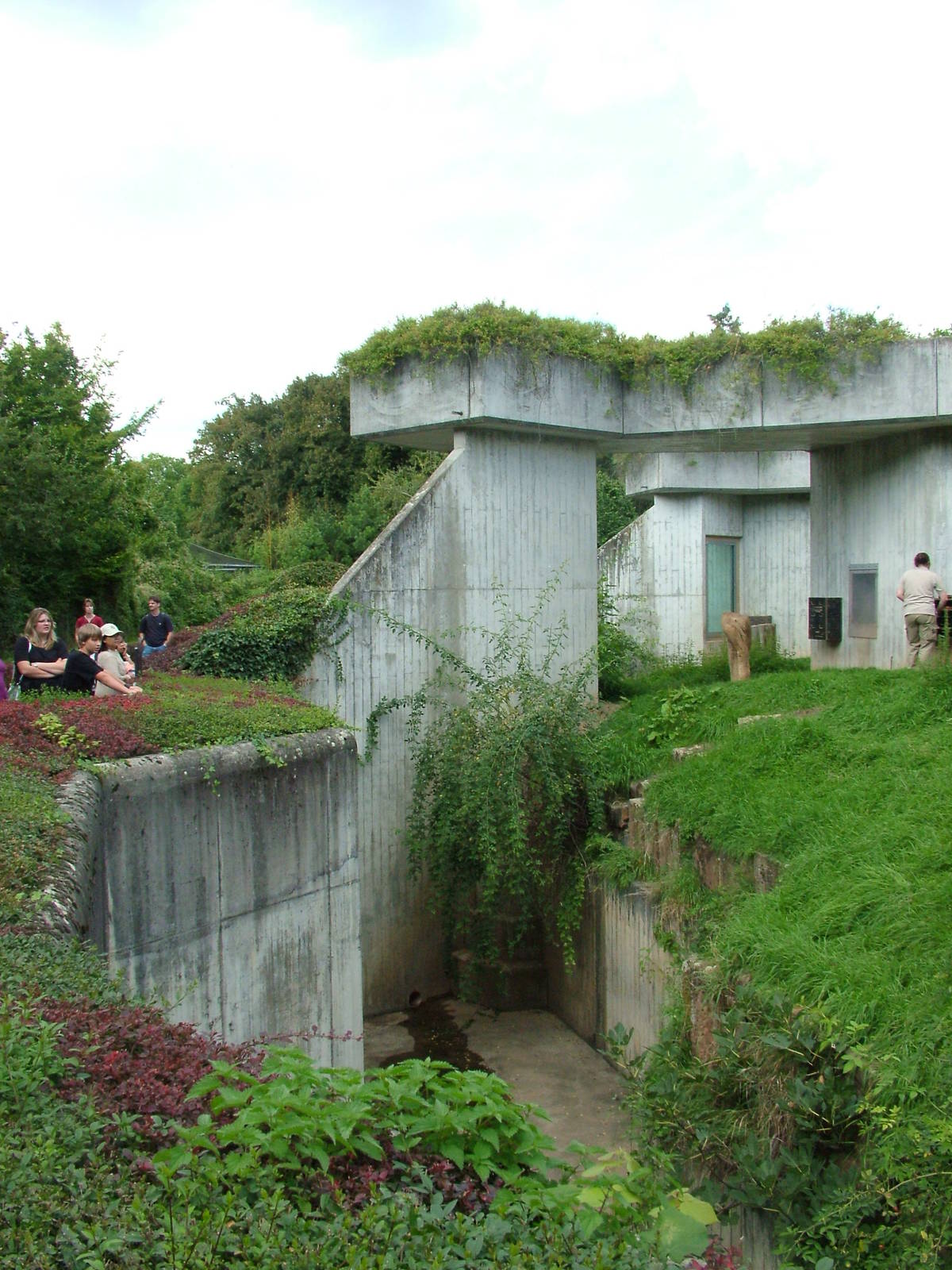 Ape House at Heidelberg, 05/09/10