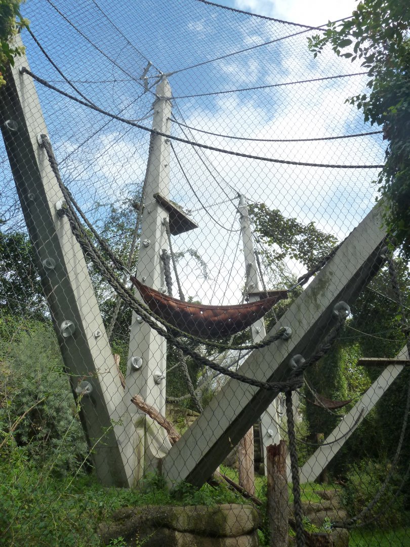 Ape house - Geigy anlage - Brutalist construction