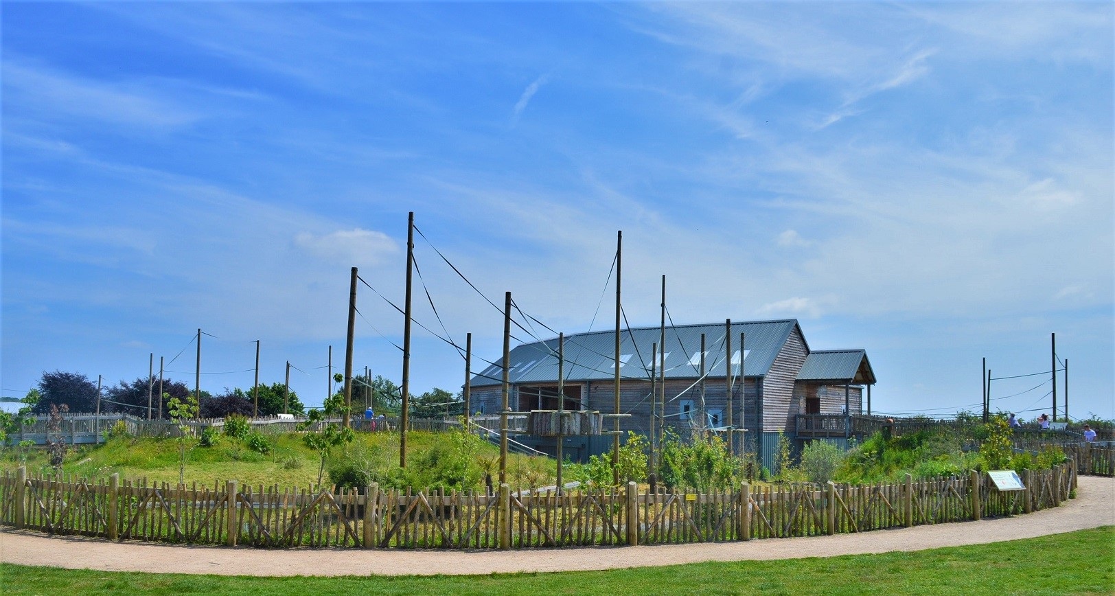 Approaching gibbon islands