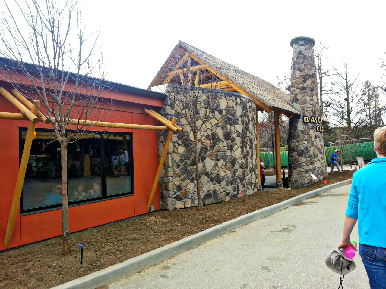 Apr. 2013 - New Base Camp Cafe