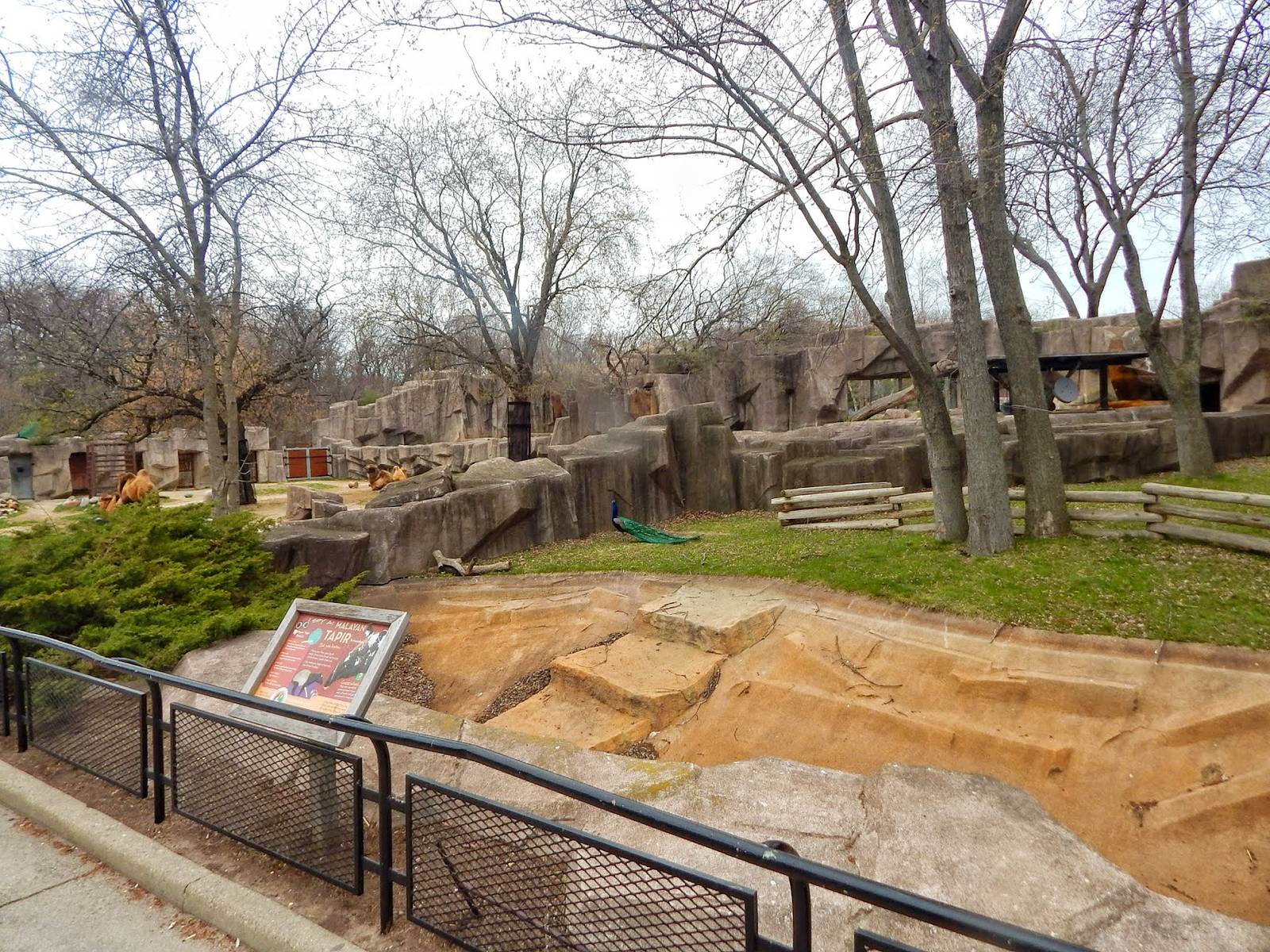 Apr. 2015 - Africa - Asia - South America - Four Exhibits