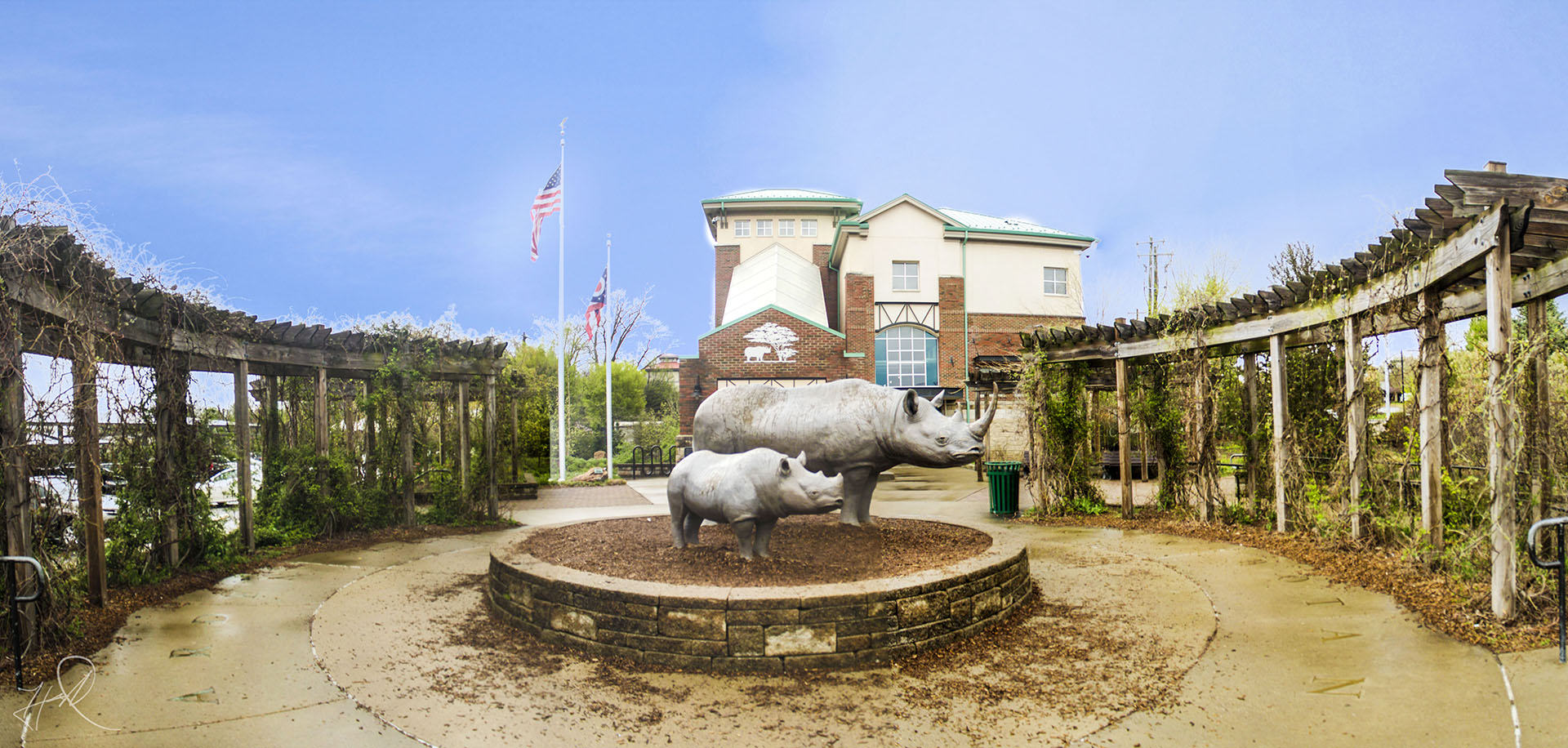 Apr. 2017 - Entrance Panorama