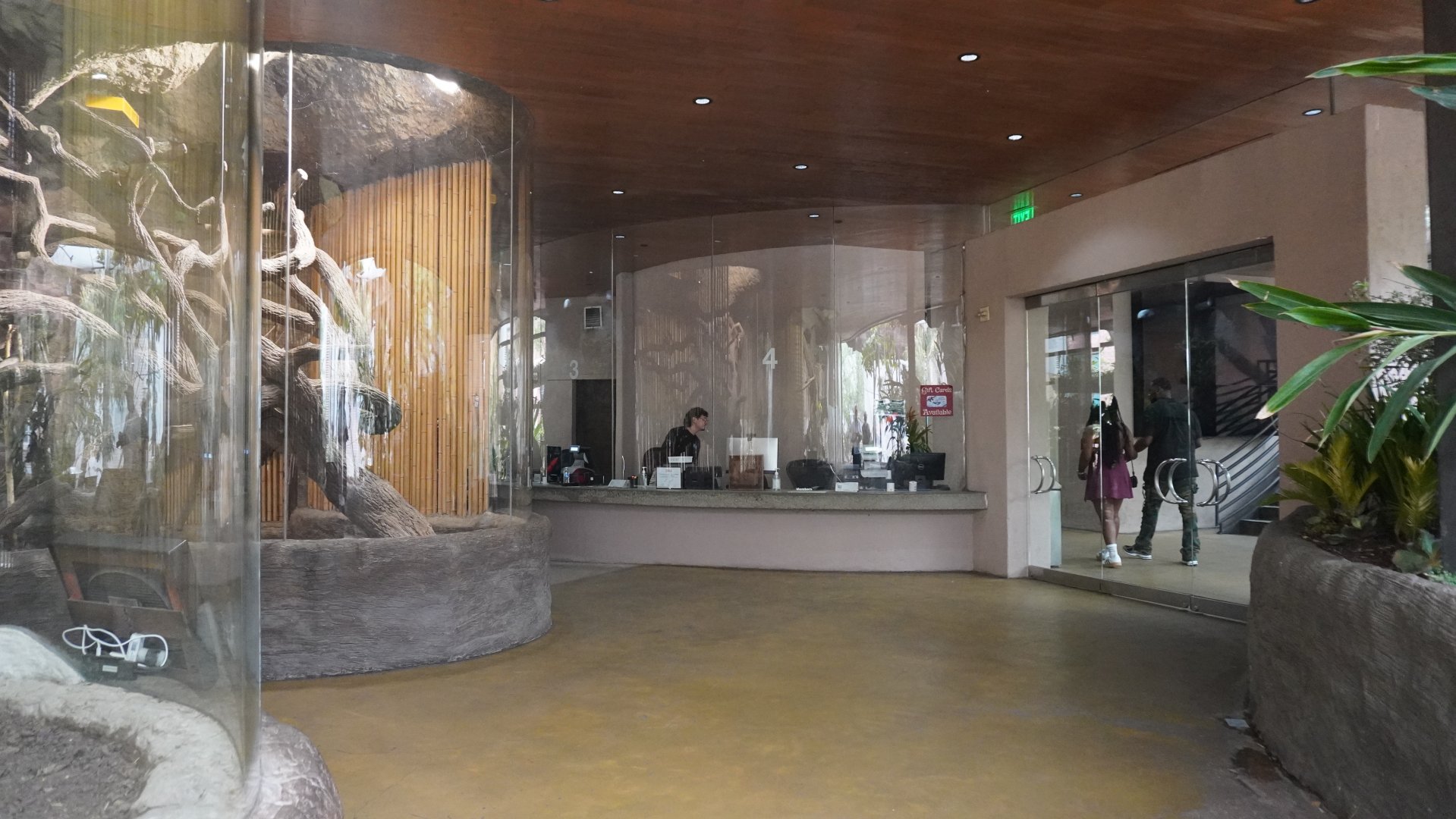 Apr. 2025 - Ticket Gate