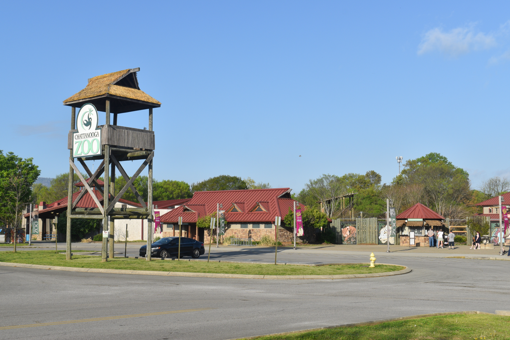 Apr. 2025 - Zoo Entrance