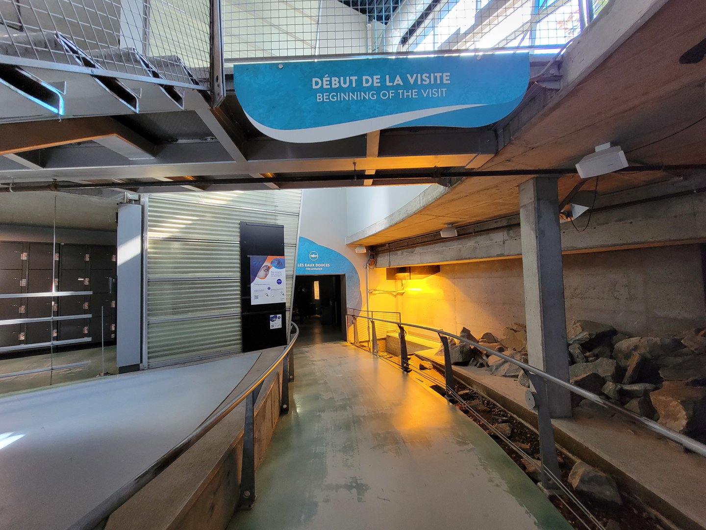 Aquarium du Quebec - Pavillon des eaux douces et salées, 1st Floor, "Beginning of the Visit"
