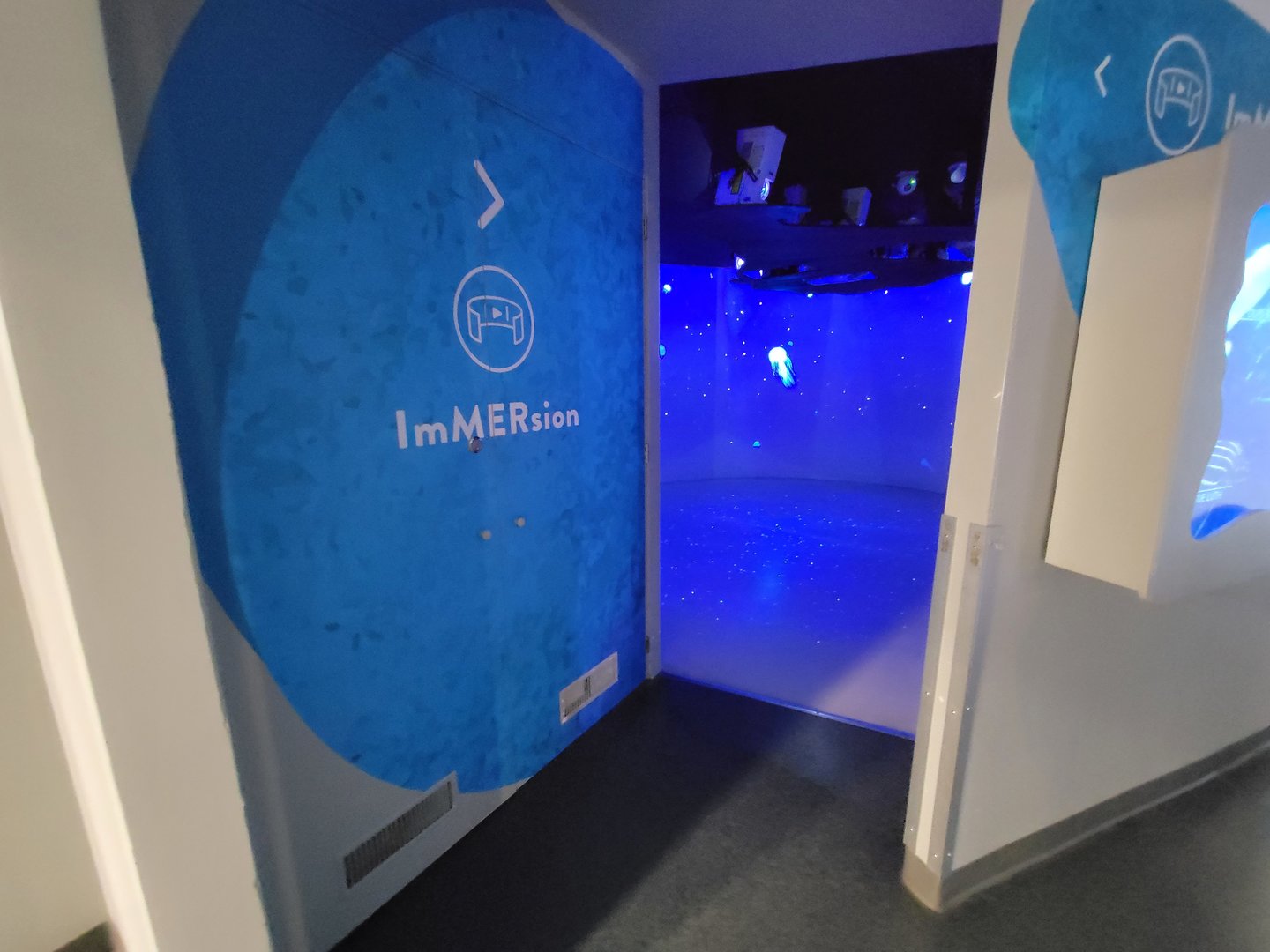 Aquarium du Quebec - Pavillon des eaux douces et salées, 3rd floor, ImMERsion