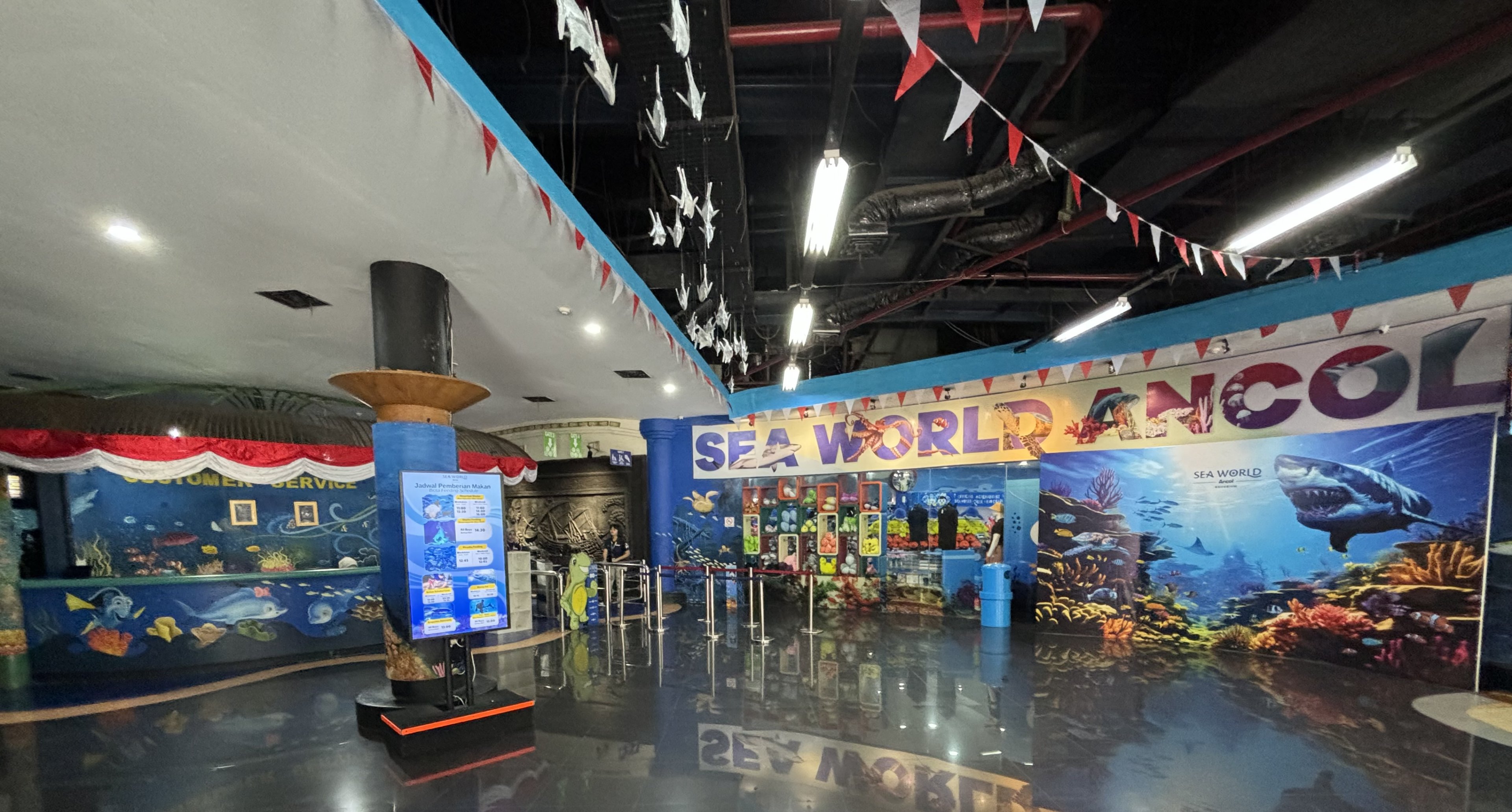 Aquarium Entrance Plaza - eating area is to the right