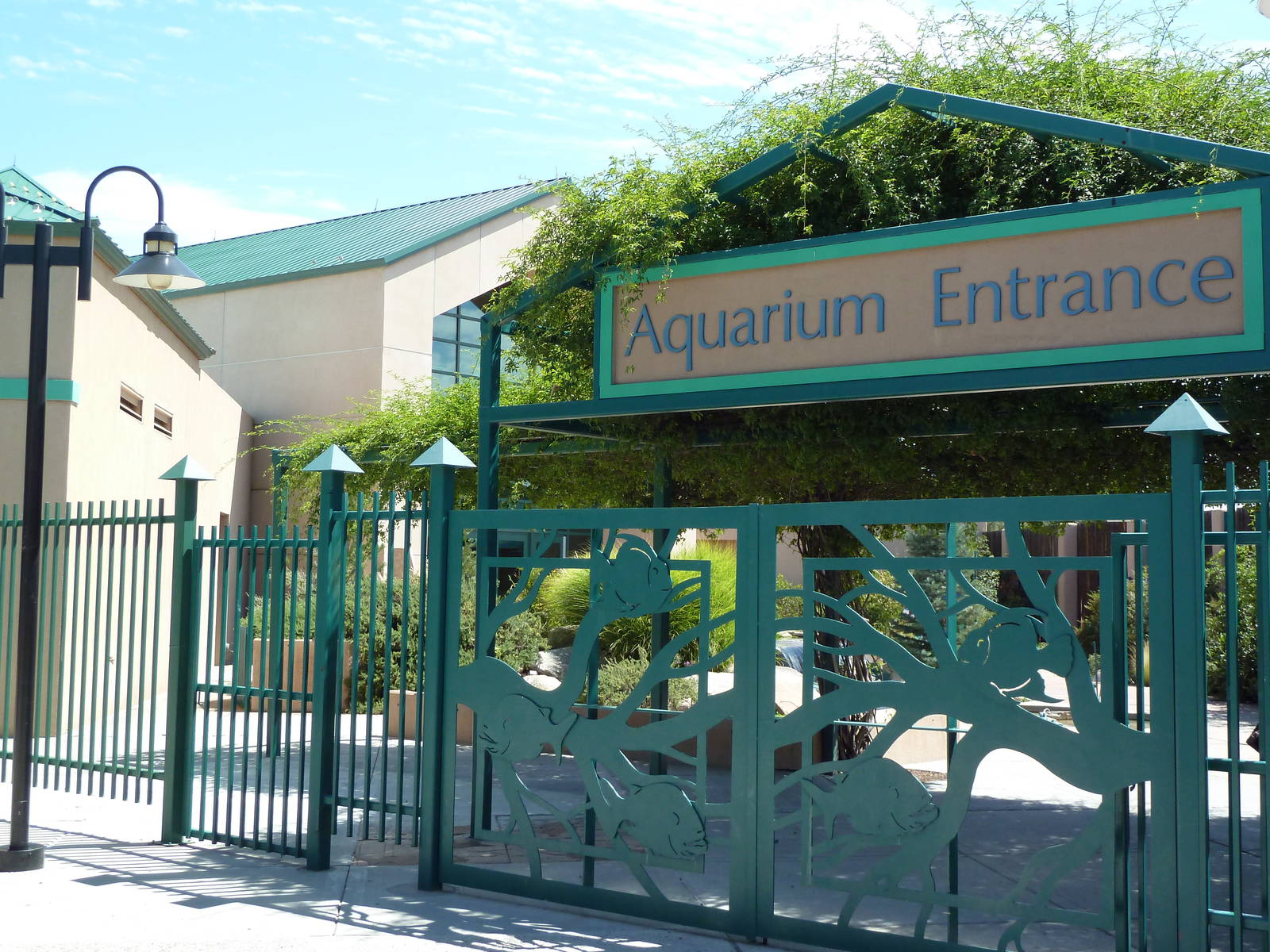 Aquarium Entrance