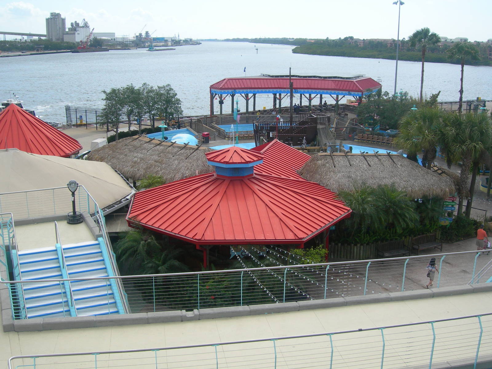Aquarium Lookout Deck