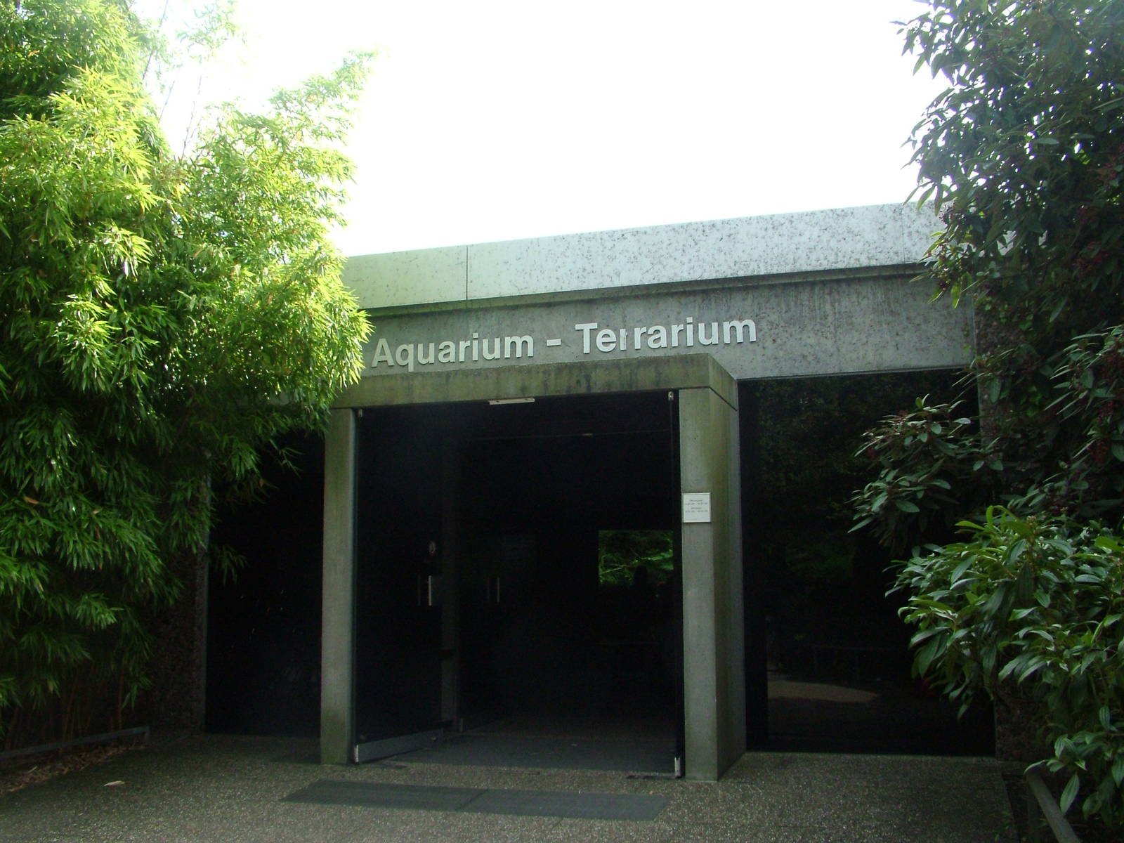 Aquarium/Terrarium Entrance at Wilhelma, Stuttgart 02/09/10