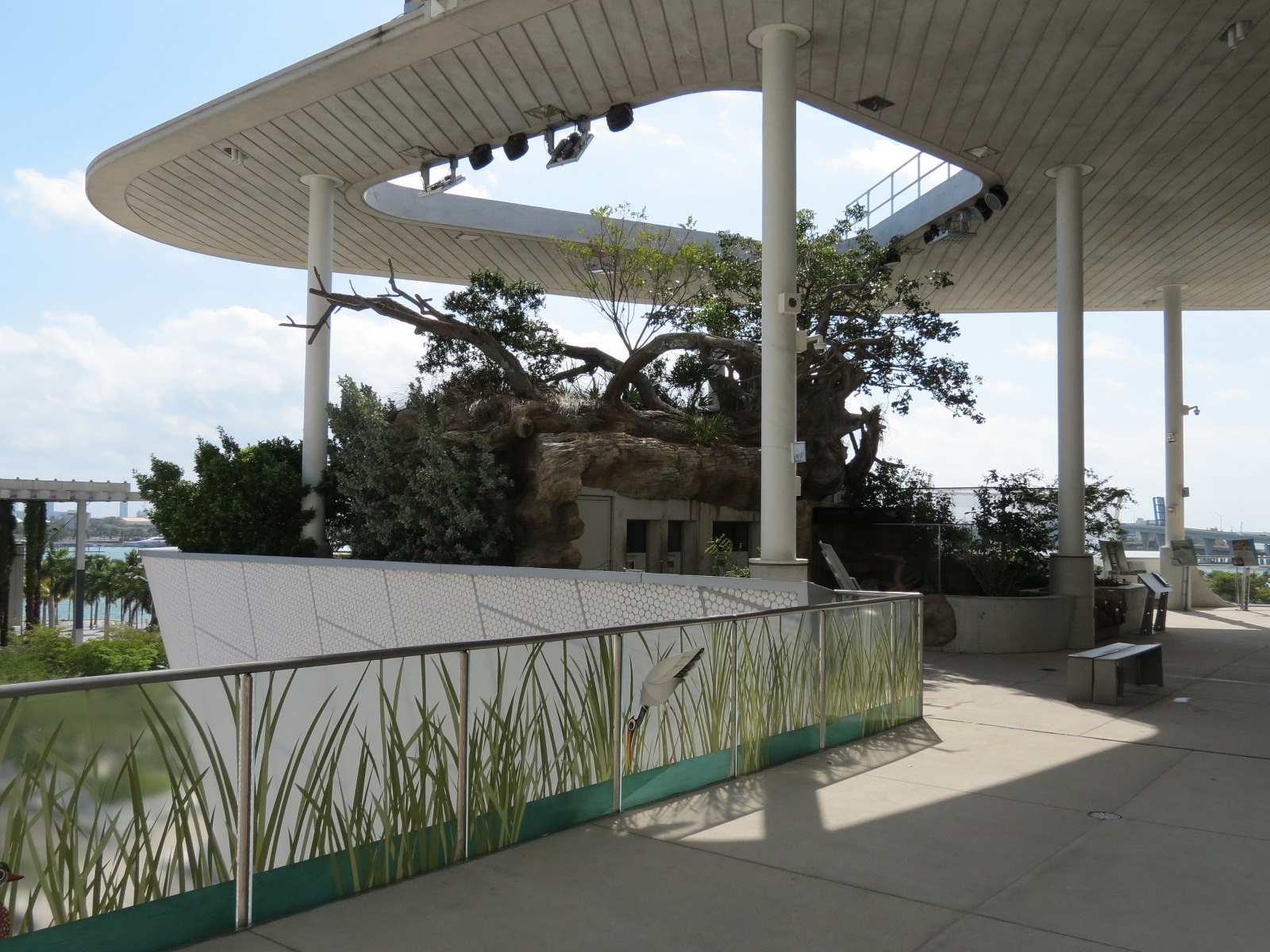 Aquarium - The Vista