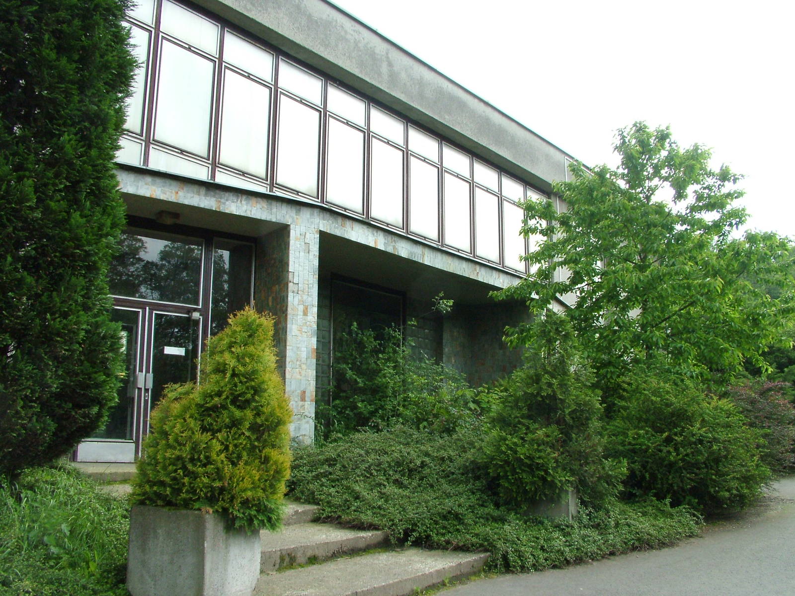 Aquatic Birds Winter House at Ostrava, 29/05/10