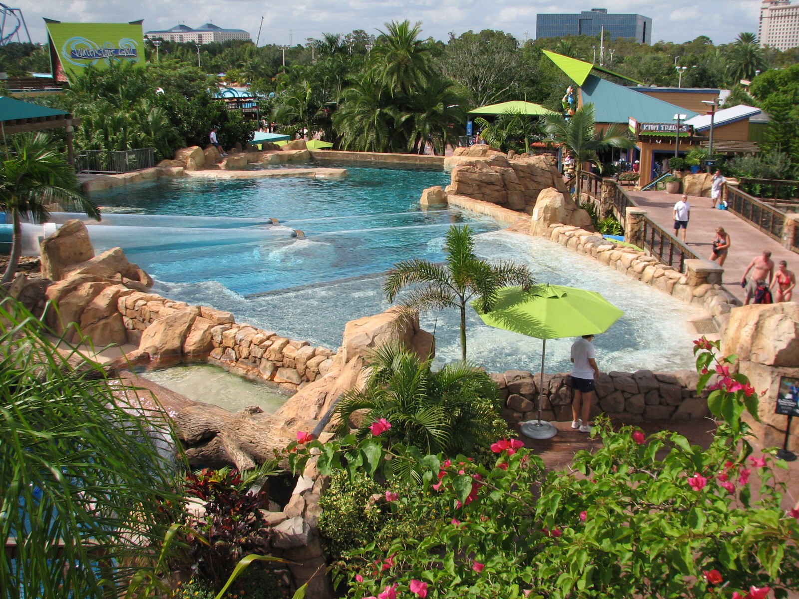 Aquatica - Dolphin Plunge - Overview