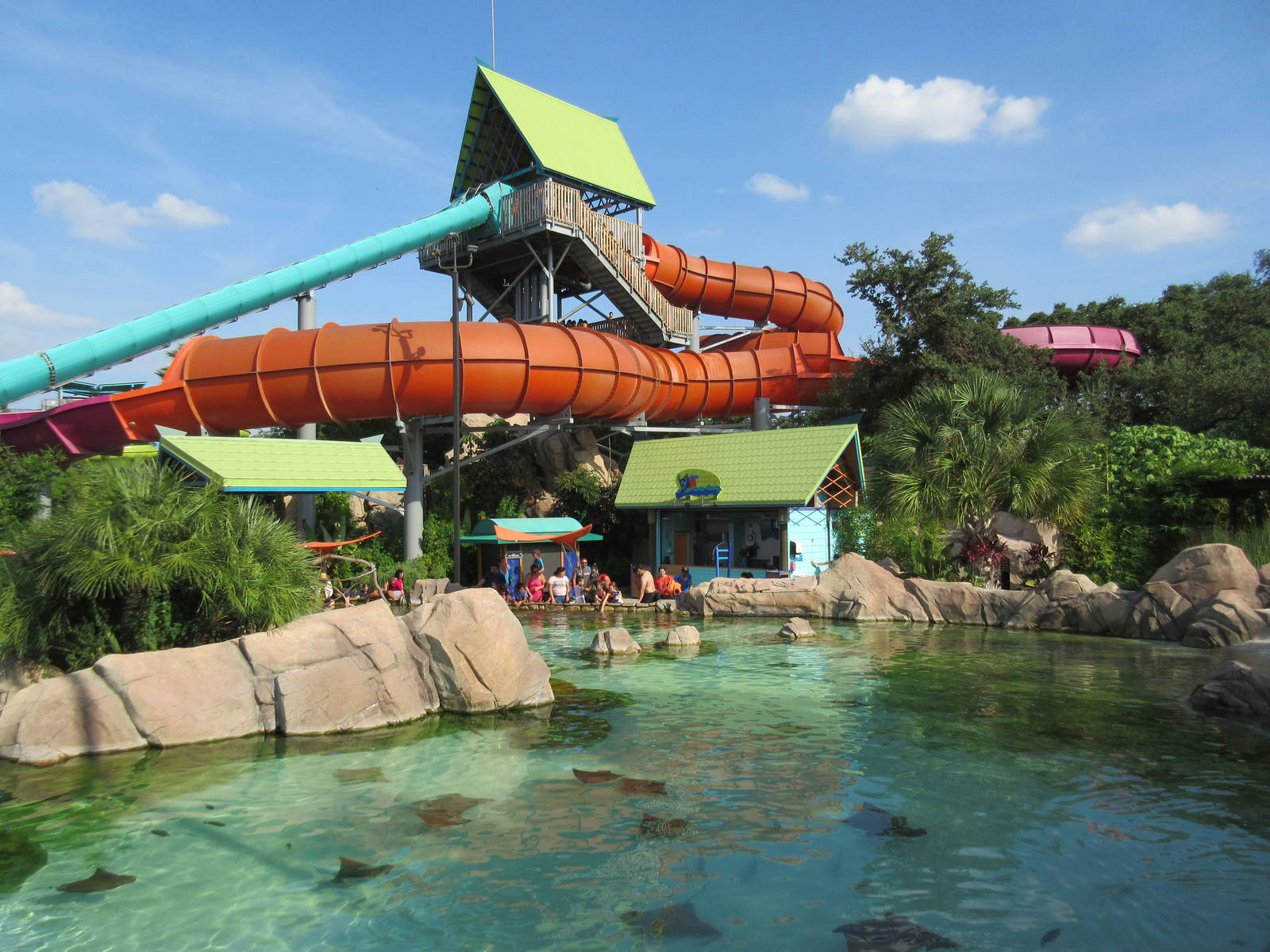 Aquatica San Antonio - Huge Stingray Pool