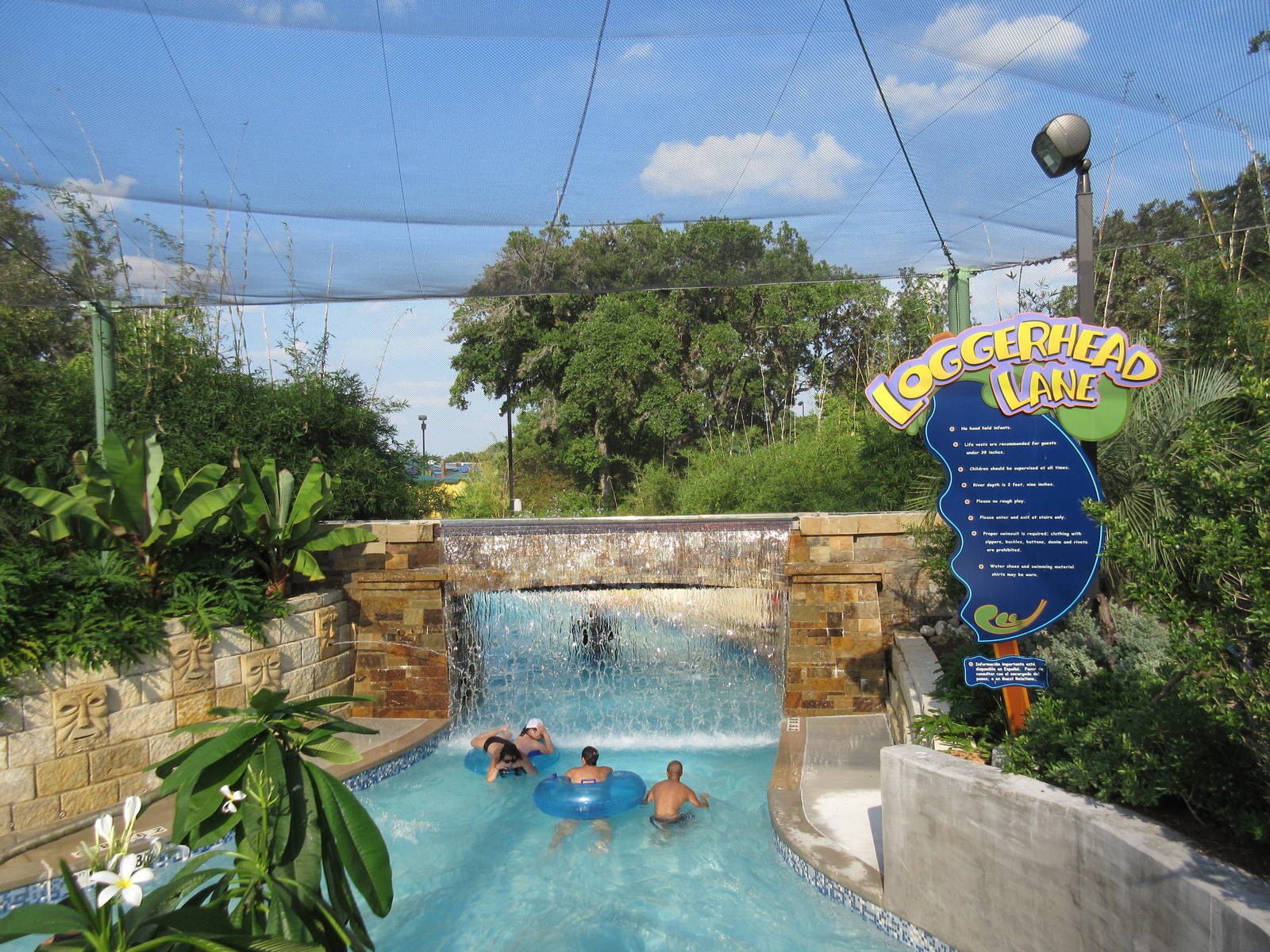 Aquatica San Antonio - Roa's Aviary (13,500 sq. ft. and opened in 2014)