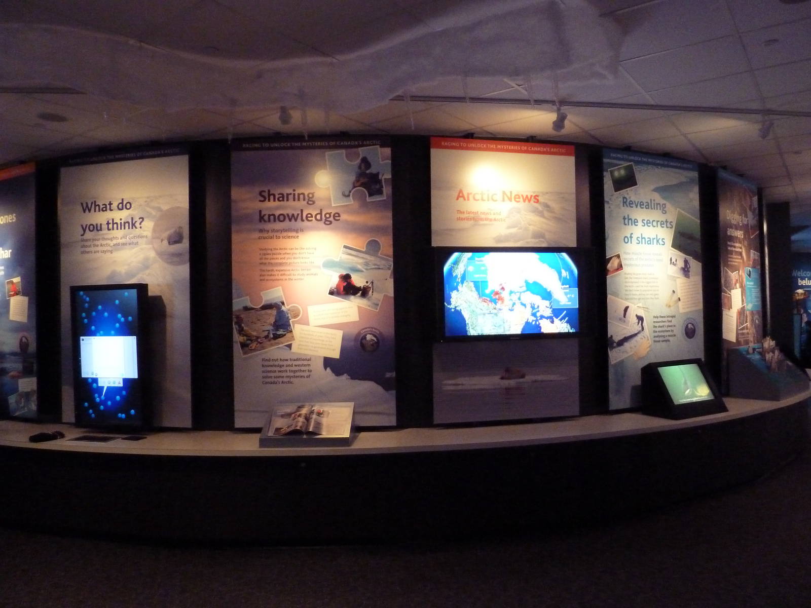 Arctic Canada Signage - New In Oct. 2009