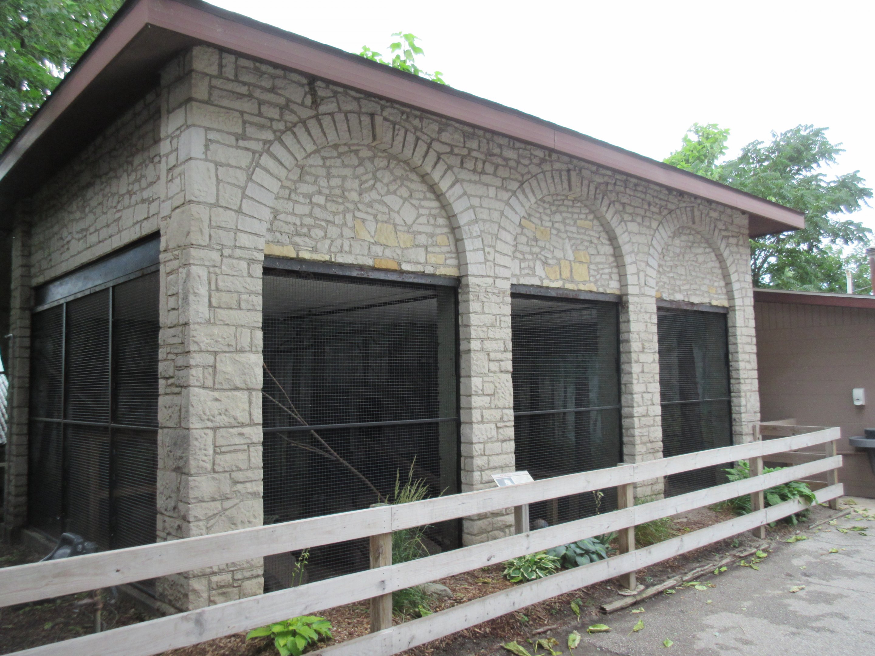 Arctic Fox Exhibit (1930s Structure)