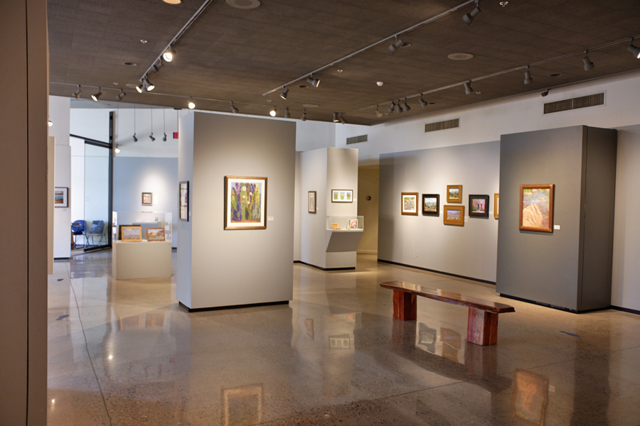art gallery (pastel exhibition)