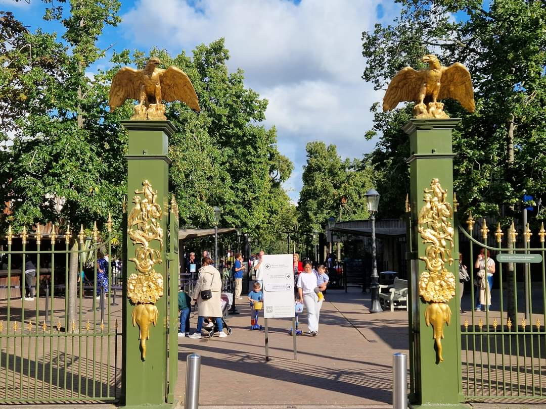 Artis gates
