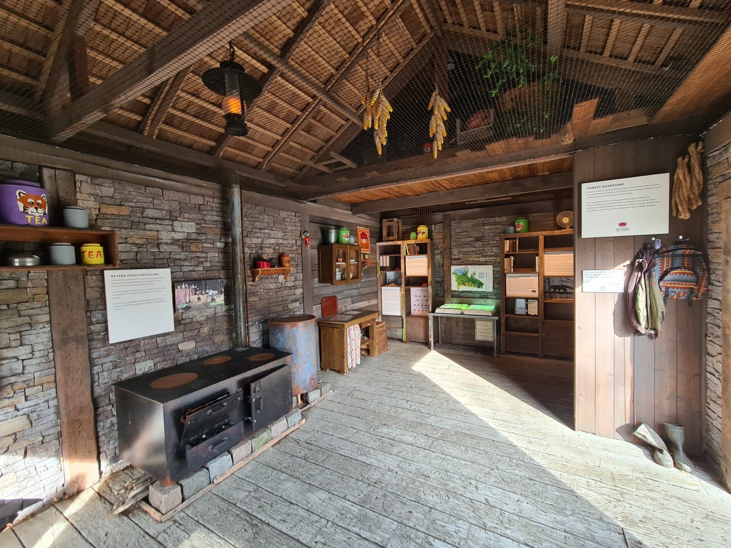 Asia - Himalayan ranger's hut