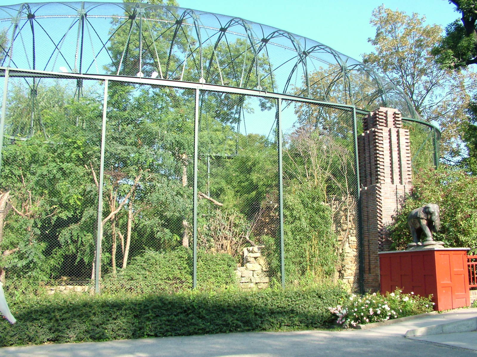 Asian Aviary at Leipzig, 02/09/11